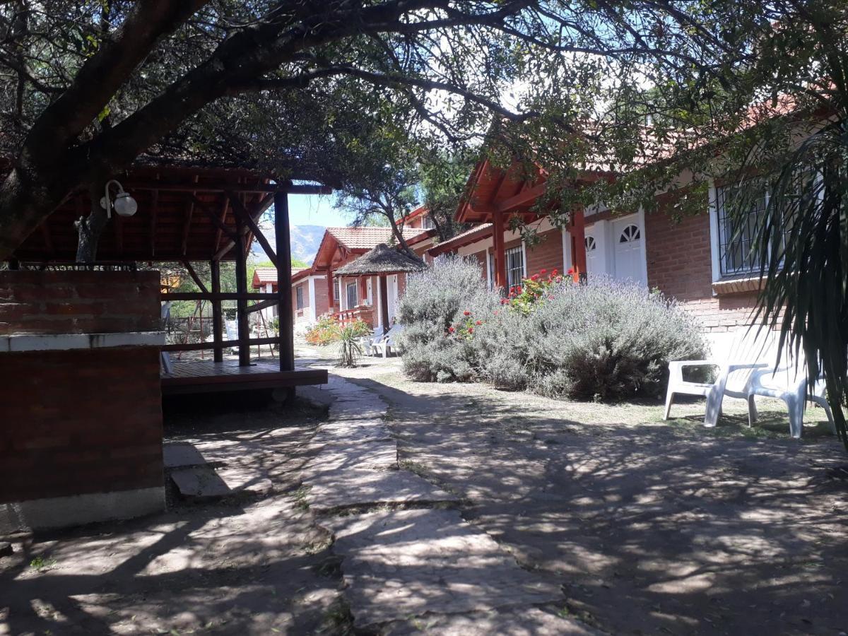 Вілла Complejo Sagrado Corazon Villa de Merlo Екстер'єр фото
