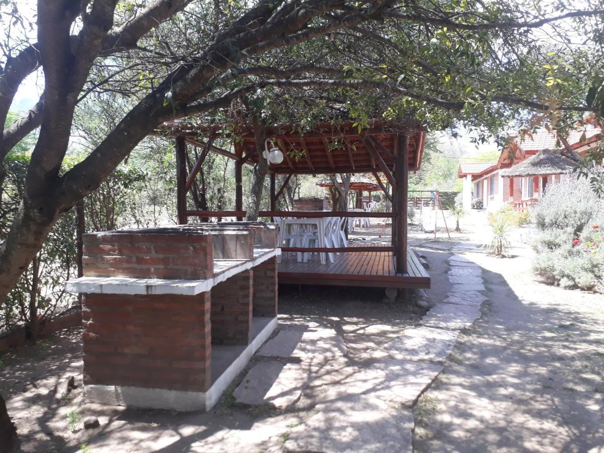 Вілла Complejo Sagrado Corazon Villa de Merlo Екстер'єр фото